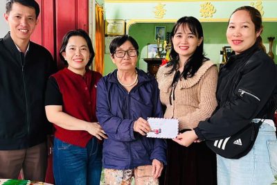 Mang yêu thương đến các em học sinh có hoàn cảnh khó khăn
