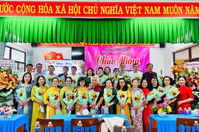 LỄ KỶ NIỆM 20/11: ẤM ÁP KÝ ỨC, SÂU ĐẬM TÌNH THẦY TRÒ